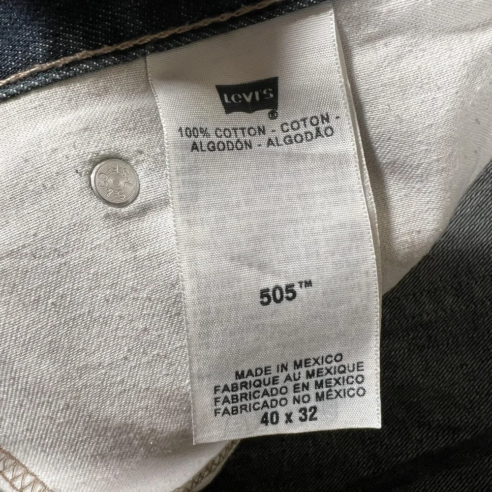 Levis Jeans‎ Mens 40x32 Blue 505 Medium Wash Straight Leg Zip Fly Denim Classic